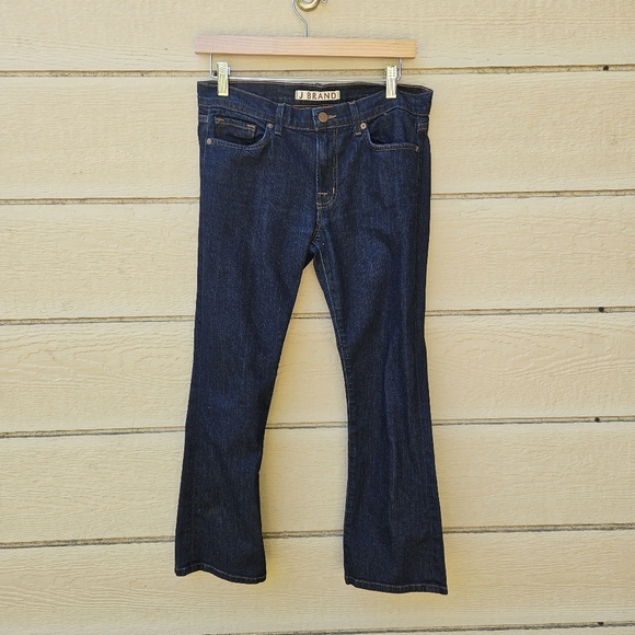 J Brand Gigi cropped jeans in Pure dark wash size 27 - Picture 1 of 8